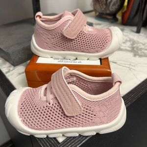 Comfy Pink Mesh Kids Sneakers